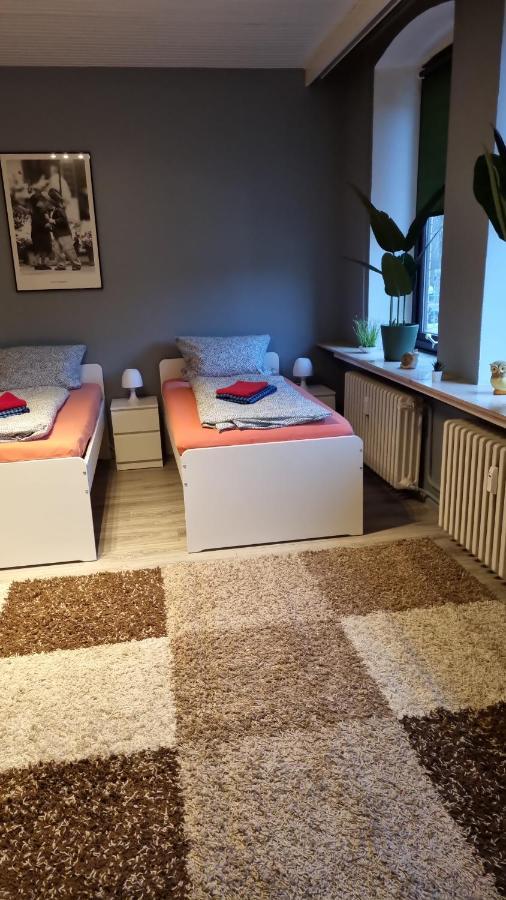 4 Apartment